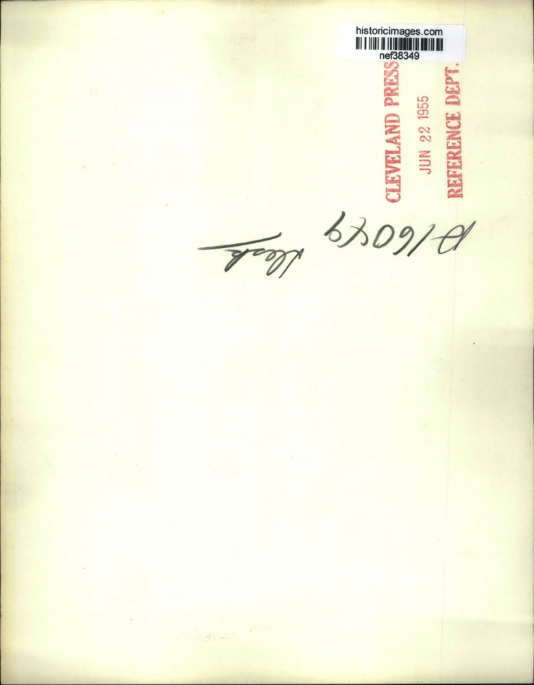 1955 Press Photo Eisenhower signs 10th extension of the Reciprocal trade program