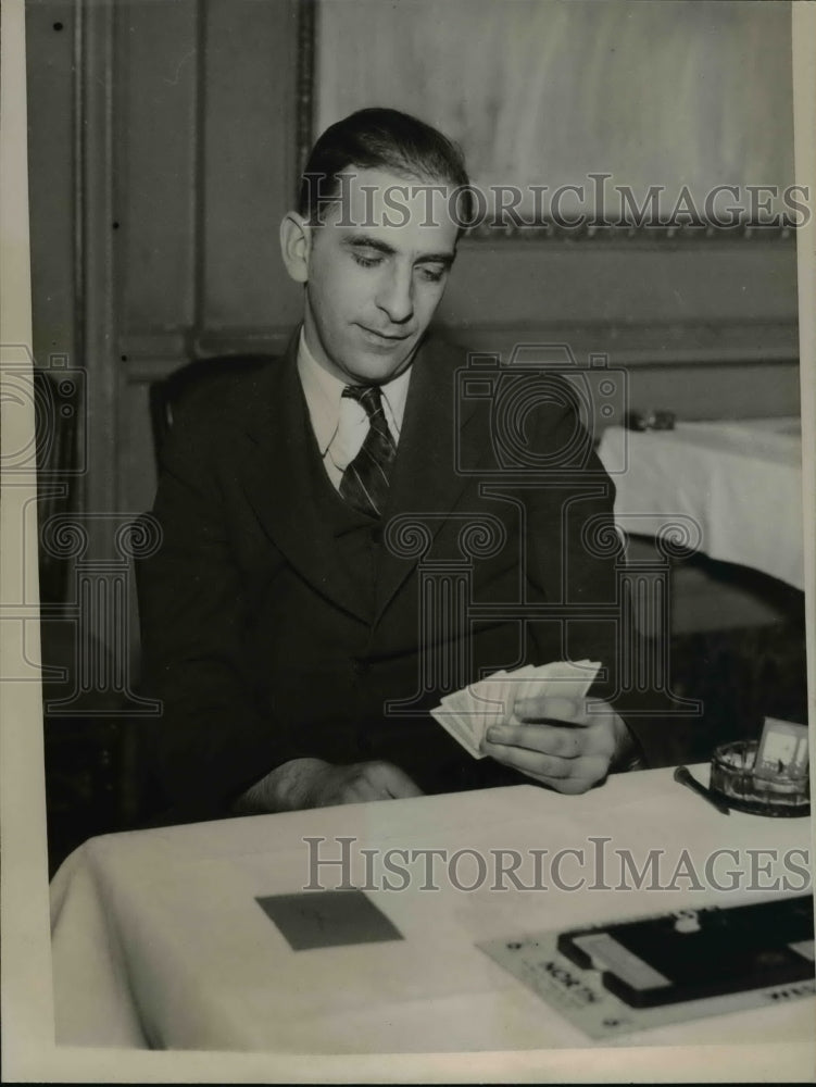 1936 Press Photo George Unger of New York City, former national champ