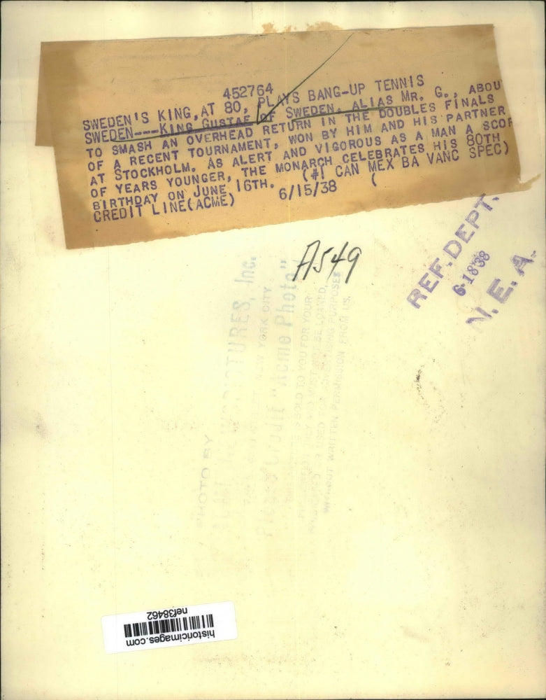 1938 Press Photo King Gustaf of Sweden, 80, Playing Tennis in Doubles Finals