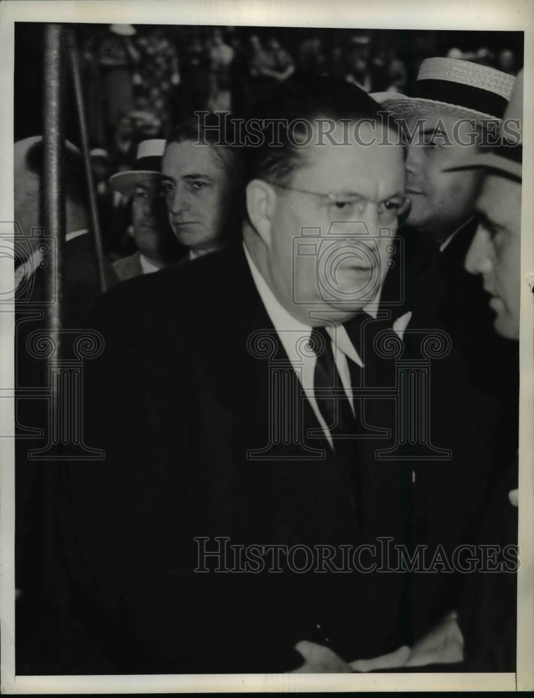 1938 Press Photo William W. Howes, First Assistant, Postmaster - nef38560