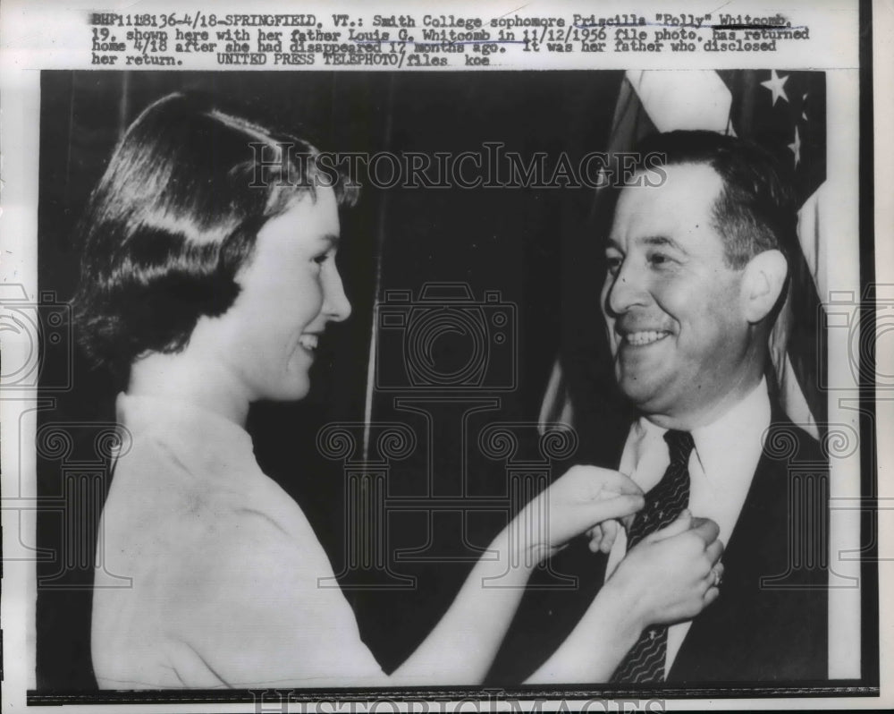 1956 Press Photo Priscilla Whitcomb with Father, Louis, After Returning Home