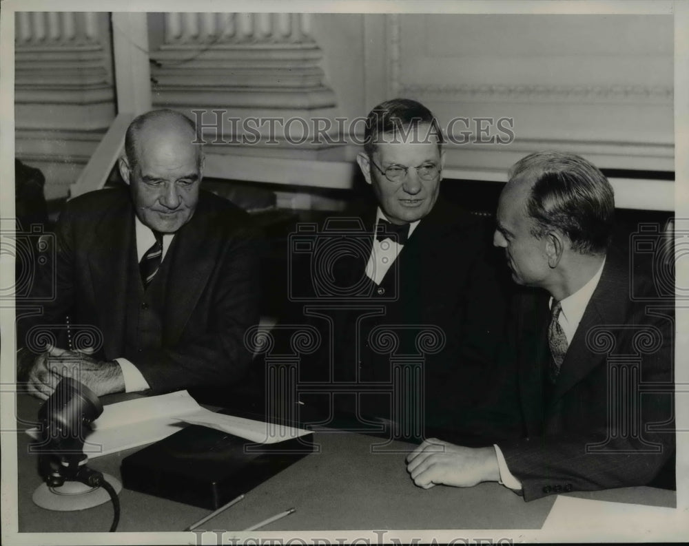1938 Press Photo Pres.Roosevelt Fact Finding Commission on Rail Workers Hearing