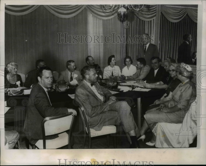 Load image into Gallery viewer, 1960 Press Photo Sen.Sherman Cooper, Chairman of GOP Platform Committee
