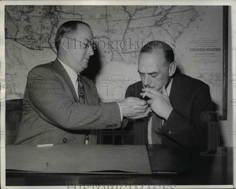 Load image into Gallery viewer, 1942 Press Photo Donald Nelson, WPB Chief with Liver Lyttelton British Minister
