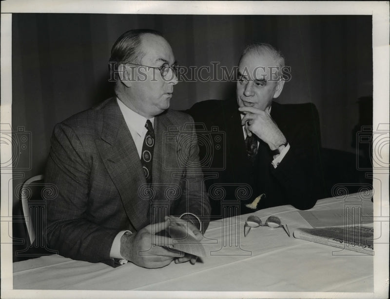 Load image into Gallery viewer, 1942 Press Photo Donald Nelson WPB Chief with Philip Murray, CIO President
