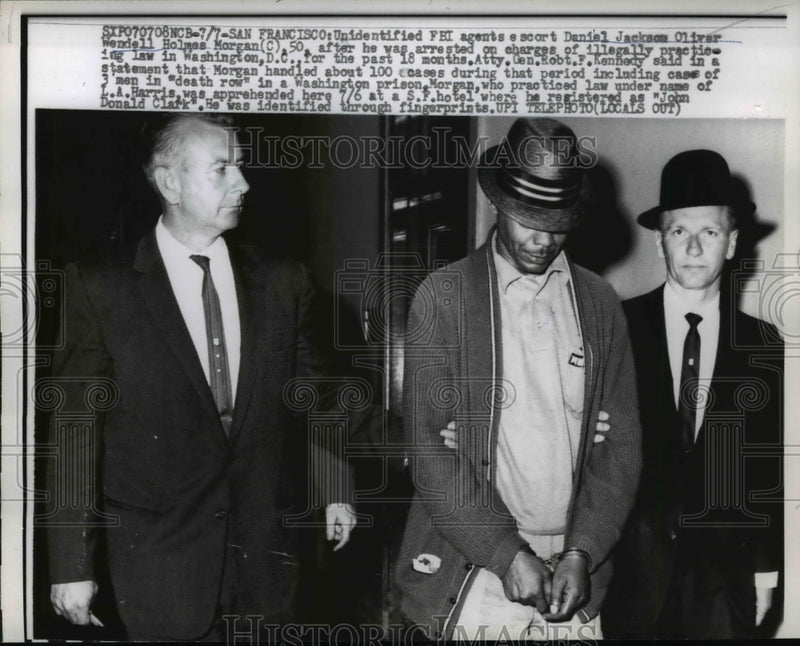 Load image into Gallery viewer, 1961 Press Photo Daniel Jackson Oliver Wendell Holmes Morgan Escorted by Agents
