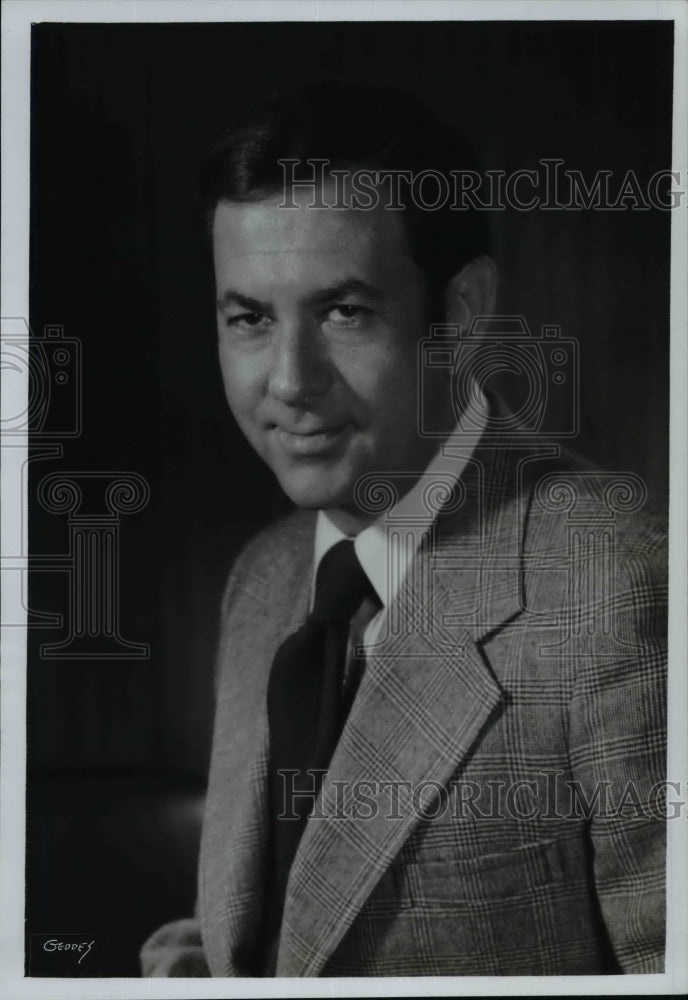 Press Photo Diamond Man Larry Robinson - nef39243