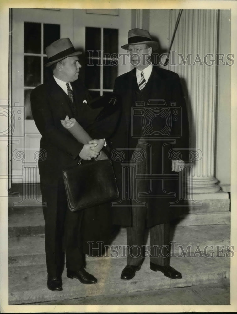 Load image into Gallery viewer, 1937 Press Photo Boston Mayor Frederick Mansfield &amp; Counsel Henry Foley
