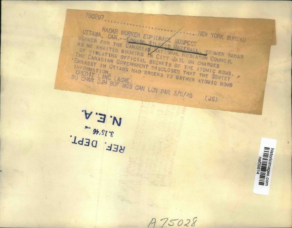 1946 Press Photo Edward Wilfred Mazeral Booking at City Jail Ottawa, Canada