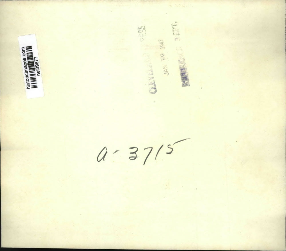 1947 Press Photo Governor Herman Talmadge Signs Document Making a New Holiday