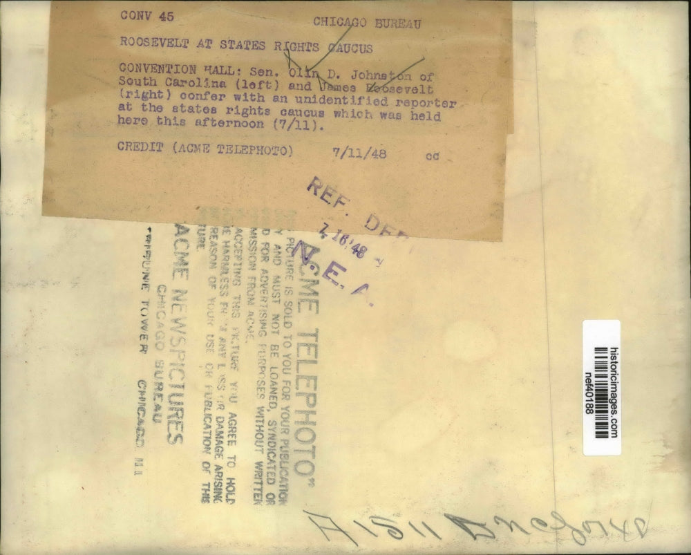 1948 Press Photo Olin Johnston & James Roosevelt Confer with Unidentified Report