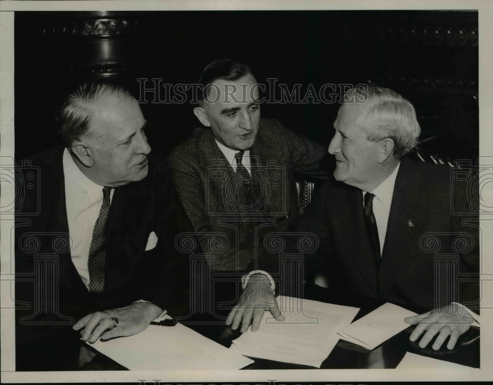 1938 Press Photo Senate Committee to Investigate Campaign Expenditures