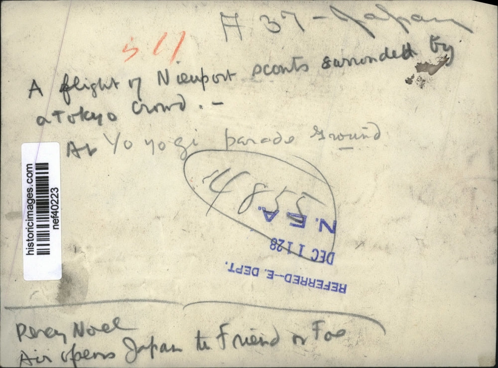 1928 Press Photo Plane Demonstration in Front of Tokyo Crowd - nef40223