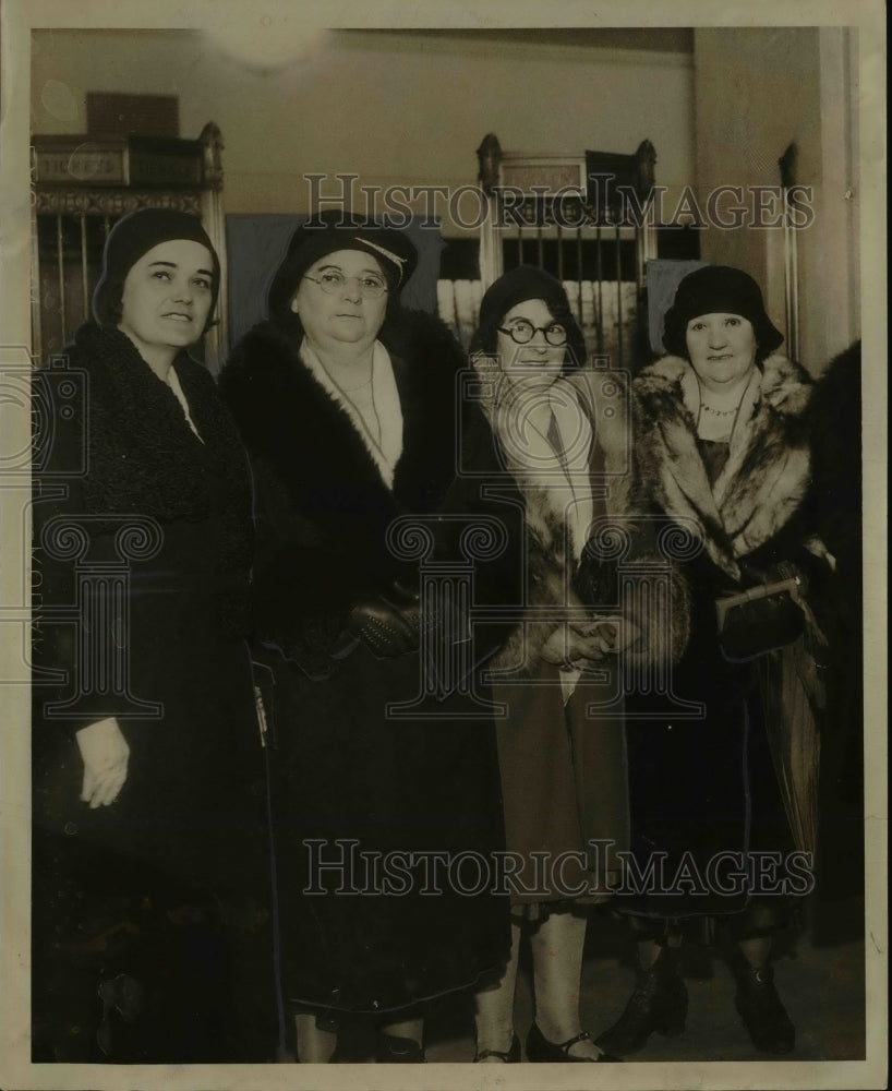 1931 Press Photo McGuire and Mrs. Anna Lorig at Gov. White's Inauguration