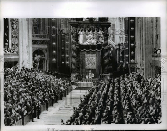 1963 Press Photo Pope Paul VI during solemn gathering of Ecumenical Council