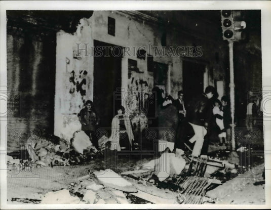 1971 Press Photo Earthquake Wreckage in Santiago, Chile - nef40514