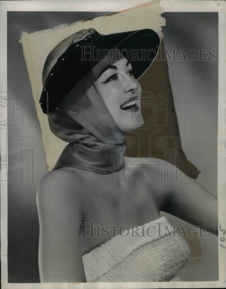 Load image into Gallery viewer, 1950 Press Photo Sun Visor for Women Held in Place by Silk Scarf Solar Tie
