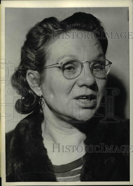 1945 Press Photo Mrs. Marie Williams adds testimony to "Bluebeard" case