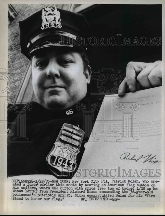 1970 Press Photo Patrick Dolan Police Officer Receives Letter from Eisenhower