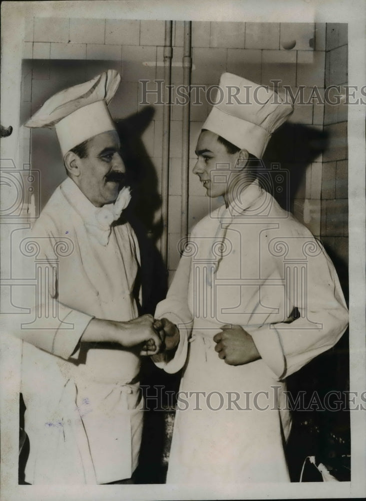 1938 Press Photo Thomas Hardy welcoming his Nephew to work with him - nef41163