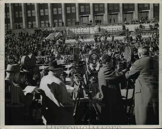 1946 Press Photo President Harry S. Truman at Army day, Soldiers Field Chicago