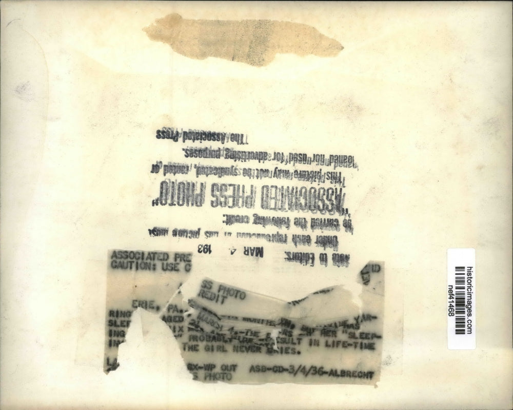 1936 Press Photo Baby in Crib - nef41468