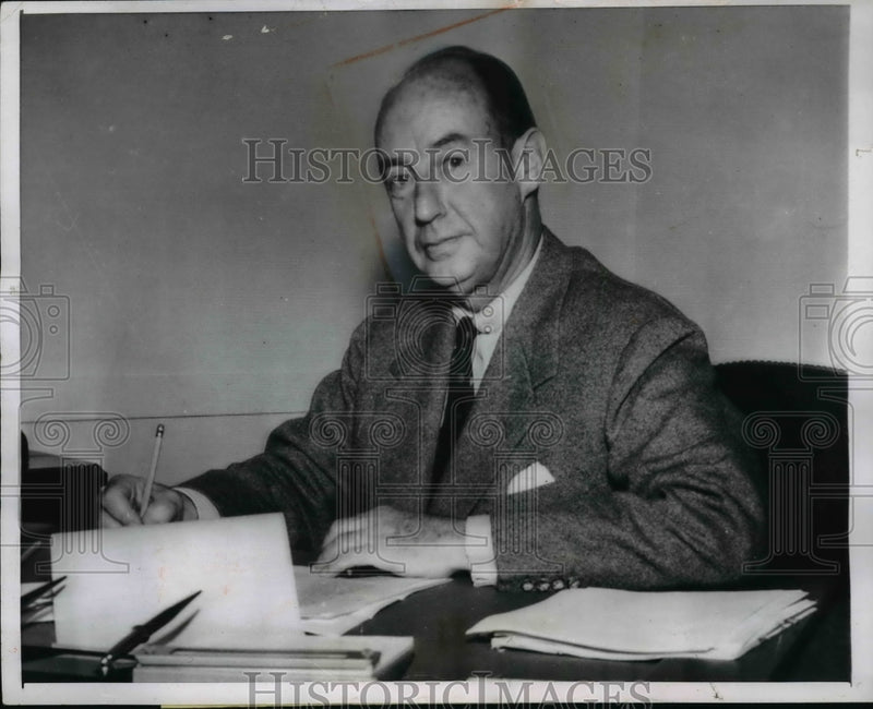 Load image into Gallery viewer, 1957 Press Photo Adlai Stevenson at his Desk, Washington, D.C. - nef41810
