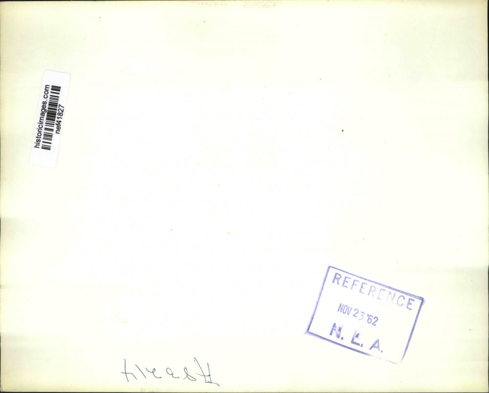 1962 Press Photo Adlai Stevenson Talks to Reporters before U Thant Meeting, NY