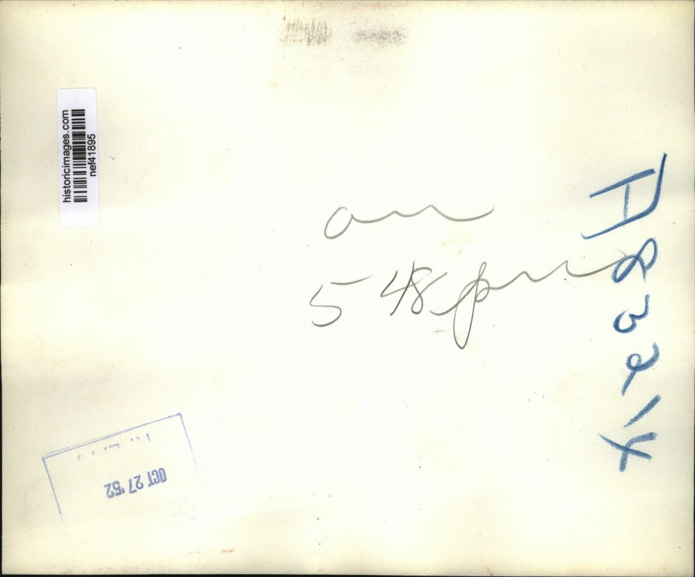 1952 Press Photo Governor Adlai Stevenson Greeted at Oklahoma City Airport