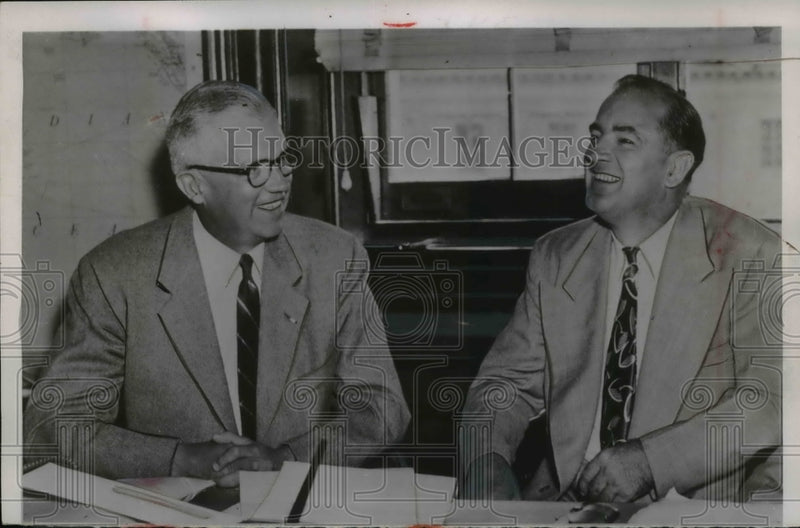 Load image into Gallery viewer, 1954 Press Photo Robert Stevens, Joseph McCarthy Showdown Hearing, Washington
