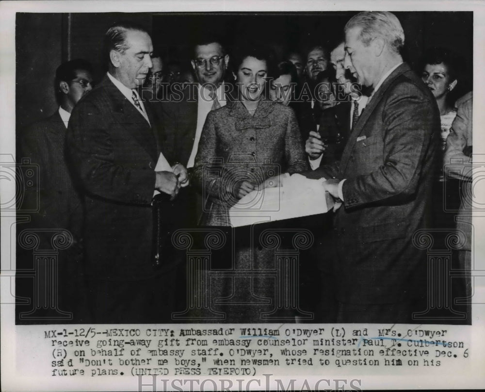1952 Press Photo William O'Dwyer & Wife with Paul T. Culbertson in Mexico City