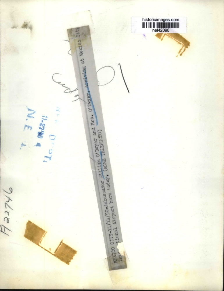 1950 Press Photo William O'Dwyer & Wife at Mexico City International Airport