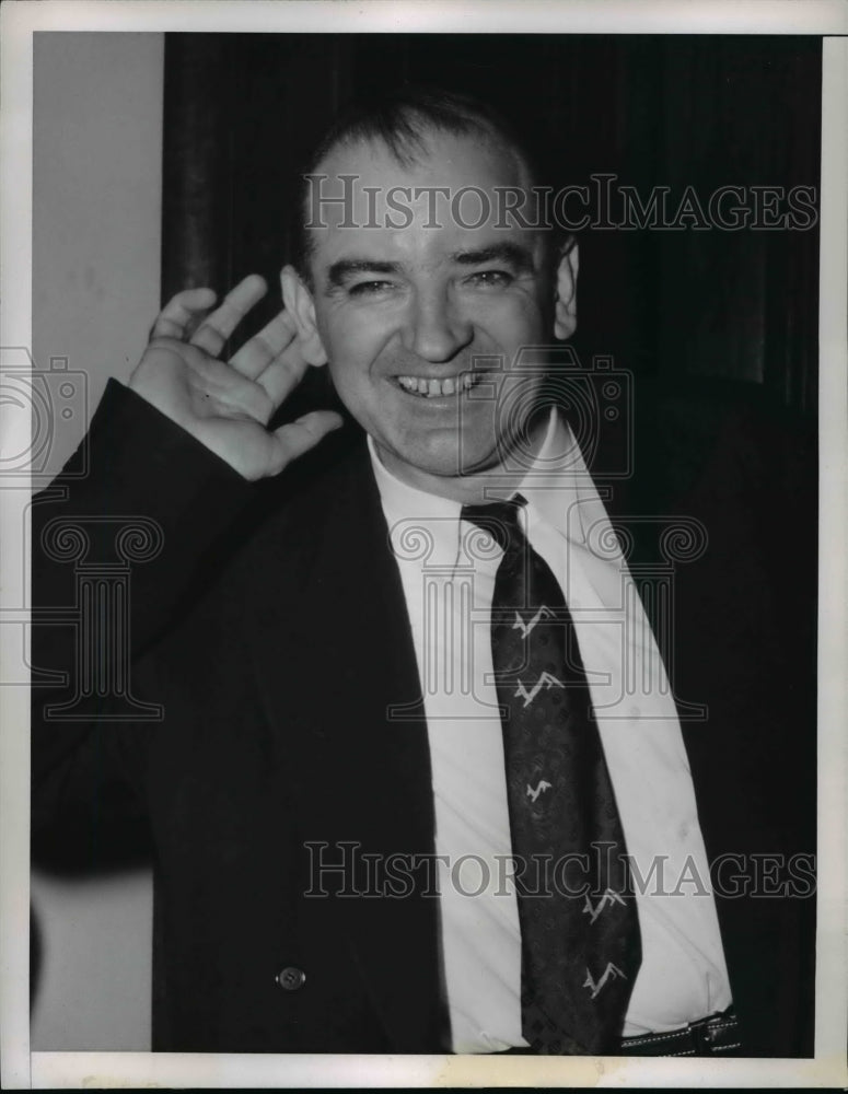 1952 Press Photo Joseph McCarthy at William Benton Deposition, Washington, D.C.