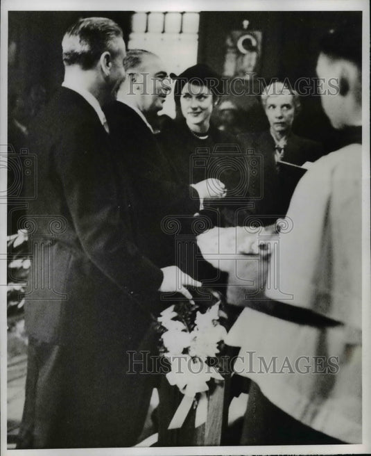1949 Press Photo William O'Dwyer & Wife During Wedding - nef42106