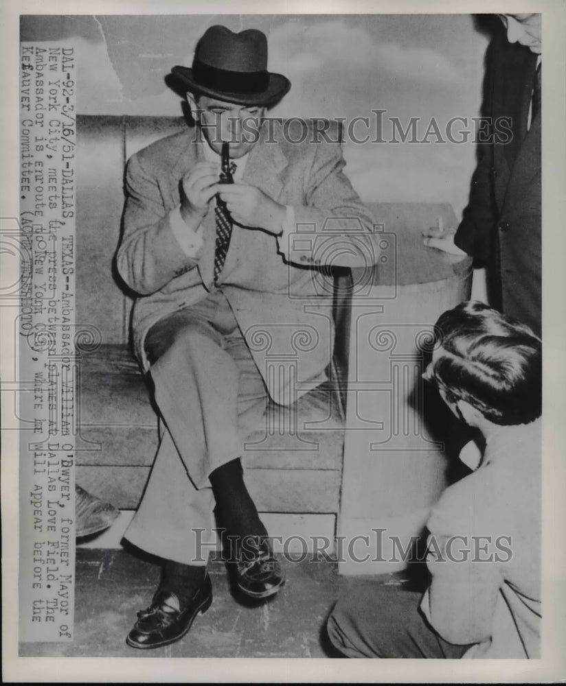 1951 Press Photo William O'Dwyer at Dallas Love Field Press conference, Texas