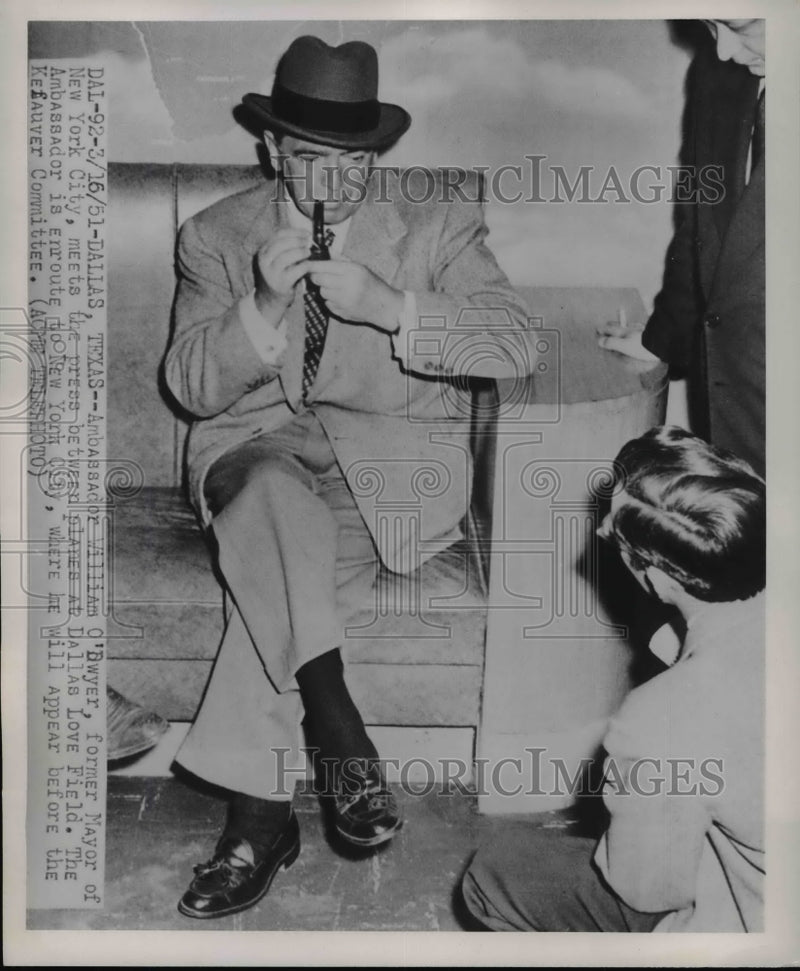 Load image into Gallery viewer, 1951 Press Photo William O'Dwyer at Dallas Love Field Press conference, Texas
