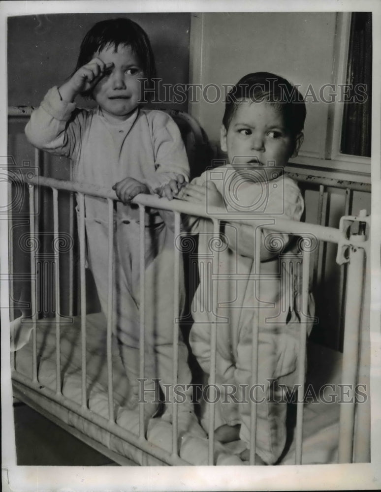 1944 Press Photo Children at Society Prevention Child Cruelty Philadelphia