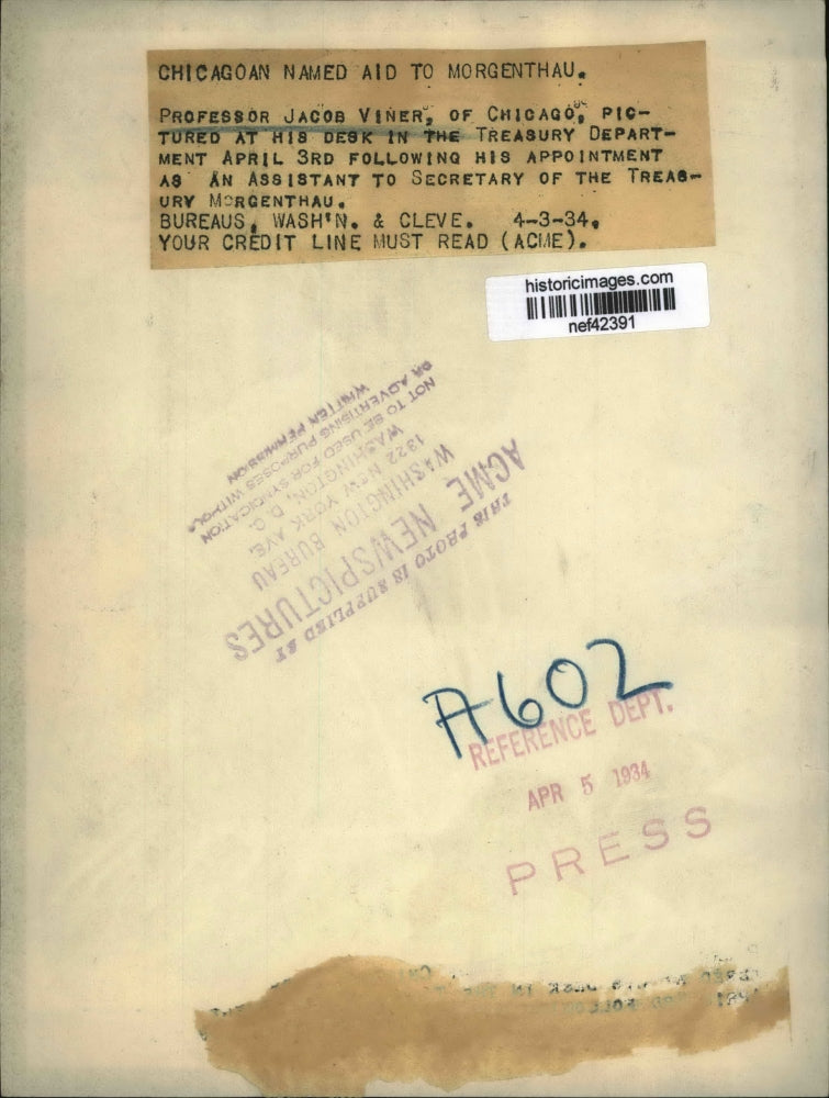 1934 Press Photo Professor Jacob Vines at His Desk, U.S. Treasury Department