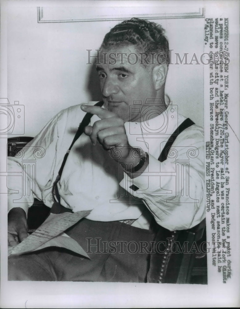 1957 Press Photo Mayor George Christopher During Press Conference, New York