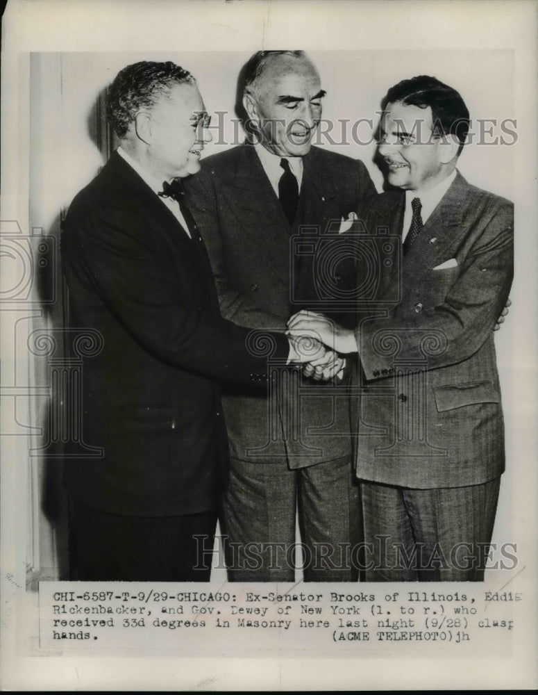 1949 Press Photo Officials Received 33 Degrees in Masonry Claps Hands