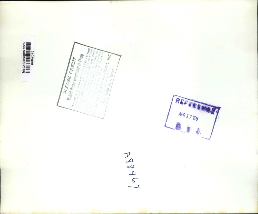 1968 Press Photo Senator Eugene J. McCarthy Arriving in Boston - nef42575