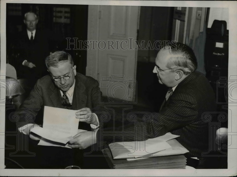 1935 Press Photo Harold Ickes in Paul Pearson Maladministration Investigation