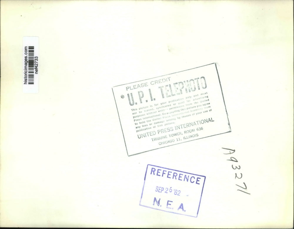 1962 Press Photo Edward McCormack, and Ted Kennedy going to their "headquarters"