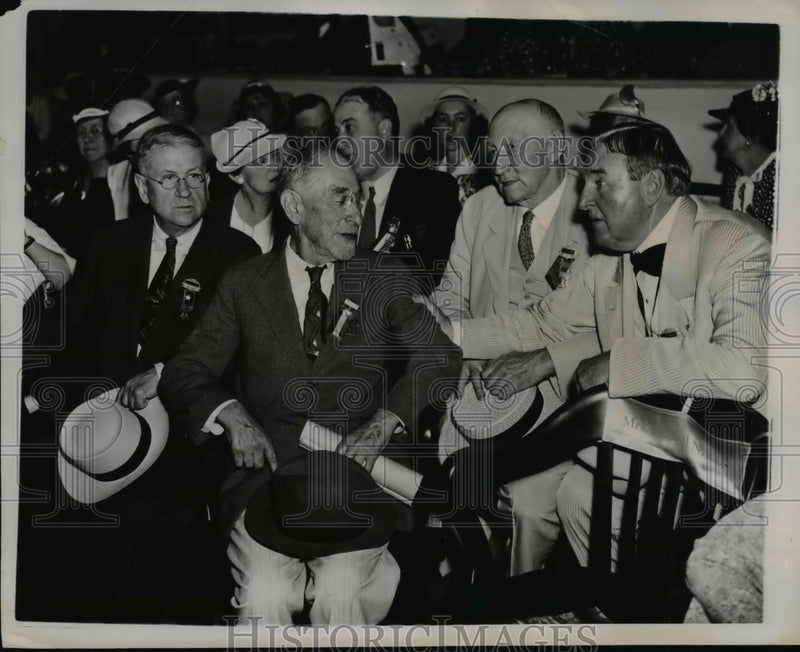 Load image into Gallery viewer, 1936 Press Photo Officials Shown at the Democratic National Convention
