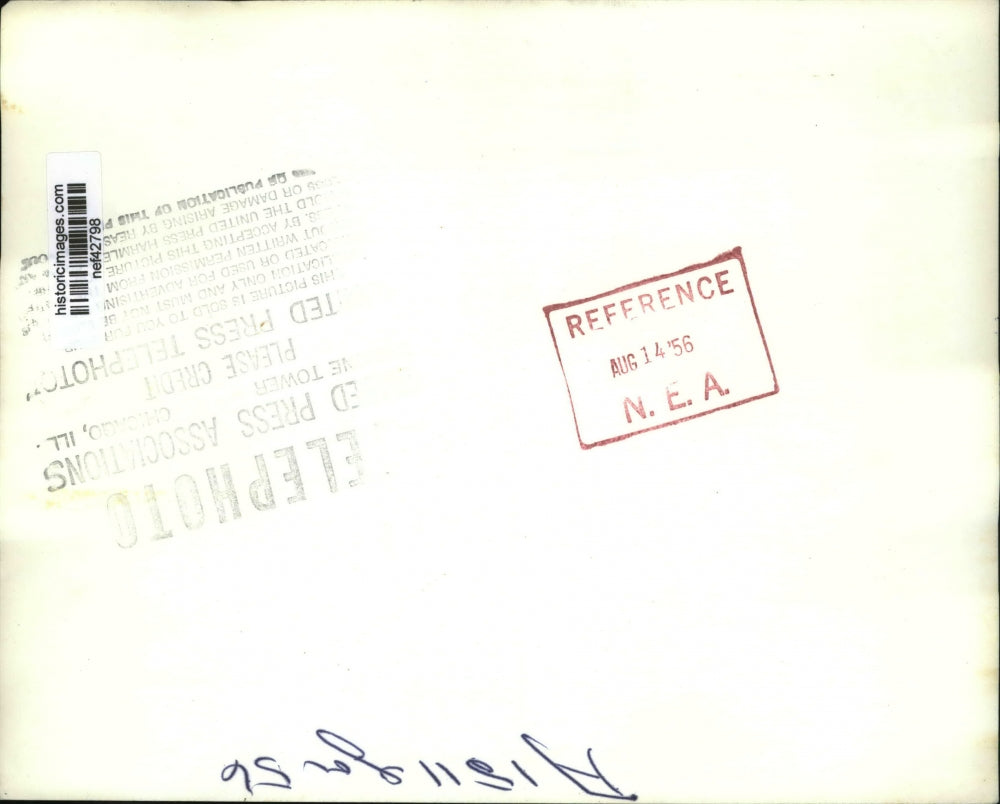 1956 Press Photo Gov Robert Meyner Greeted Jean & Emily Alexander at His Arrival