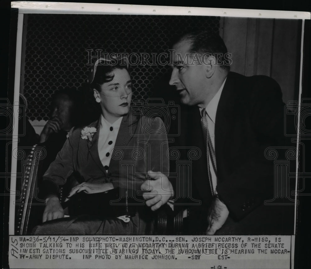 1954 Press Photo Senator Joseph McCarthy w/ Wife Jean at Senate Committee Recess