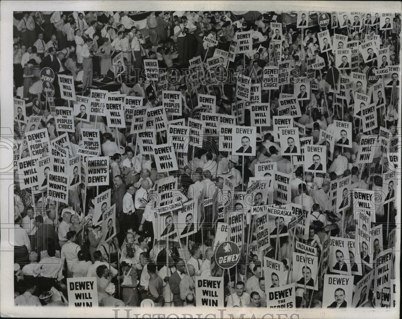 Load image into Gallery viewer, 1944 Press Photo Republican National Convention at Chicago Stadium - nef42968
