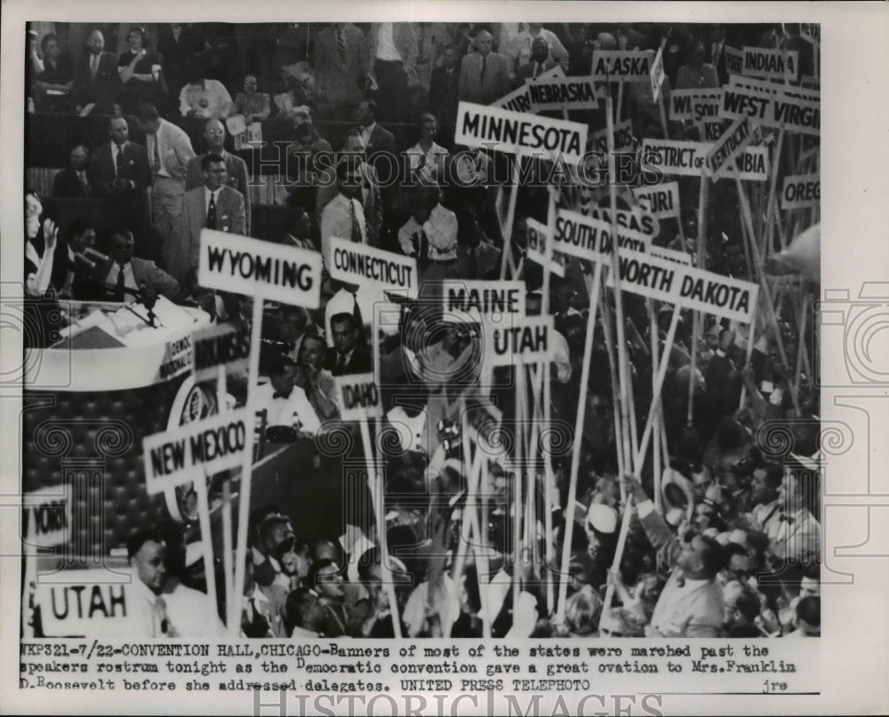 1952 Press Photo Members of Democratic Convention Gave Mrs Roosevelt Ovation
