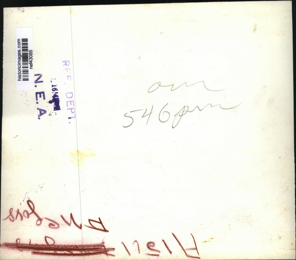 Press Photo H.E. Slusher Passes Out Copies of Speech to Member of the Committee