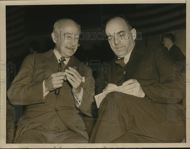 Load image into Gallery viewer, 1938 Press Photo Professor Marston Bogert of Columbia U and Dean Frank Whitmore

